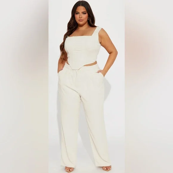 MOVING SALE!!$17!!Elegant Cream Pant Set - Picture 4 of 5